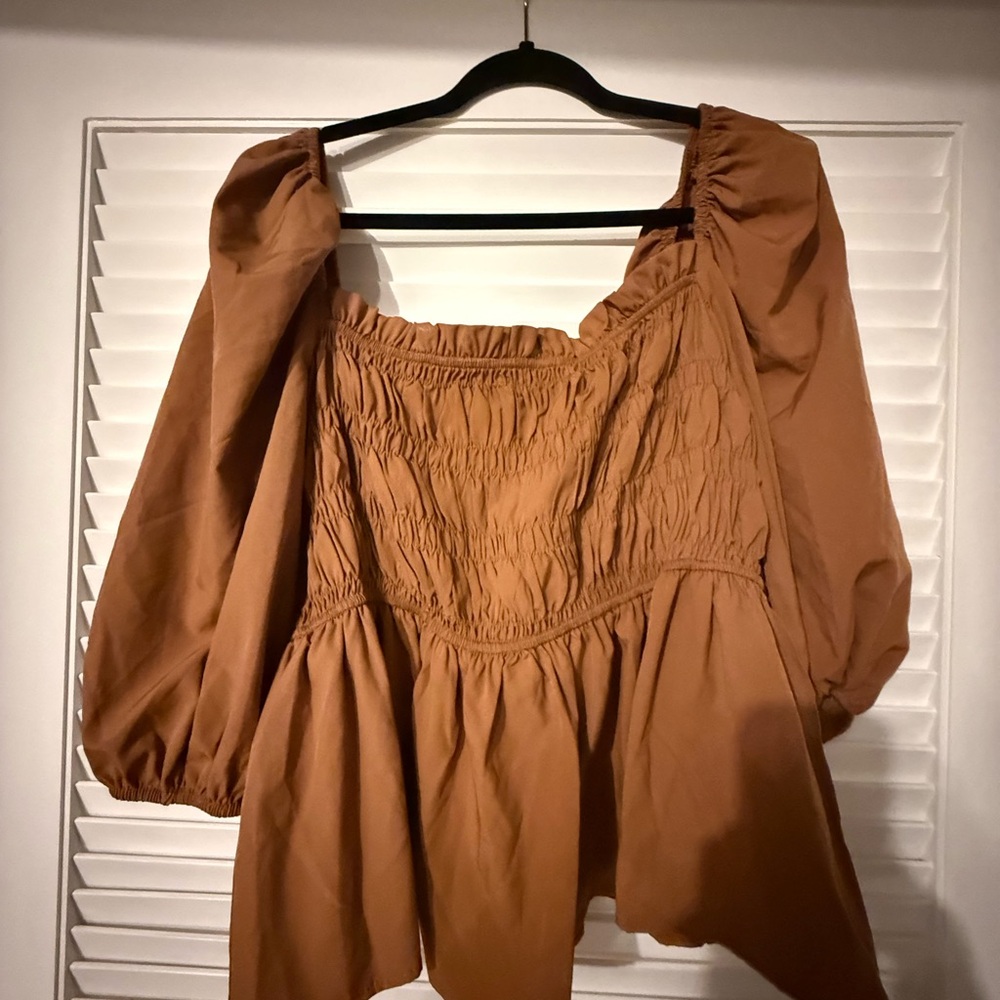 PrettyLittleThing Ruffled Brown Top - Picture 3 of 5